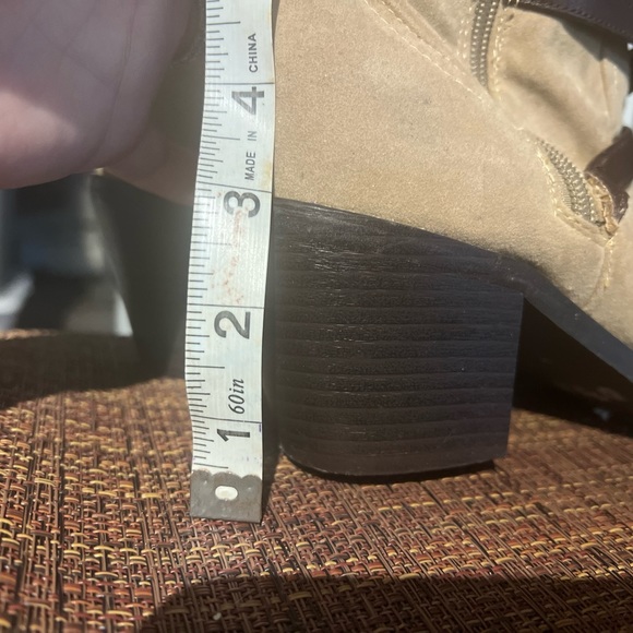 EUC Rampage madalena tan mid calf zip strappy boots size 7.5 women’s - Picture 7 of 11